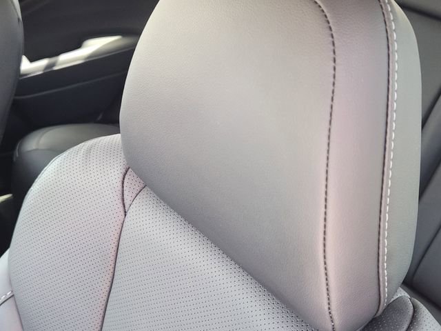 Certified 2025 Subaru Outback Limited image 15