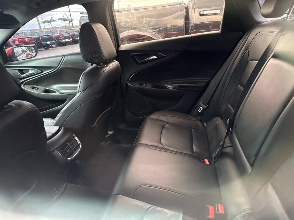 Used 2016 Chevrolet Malibu LT w/ Leather Package FWD image 15