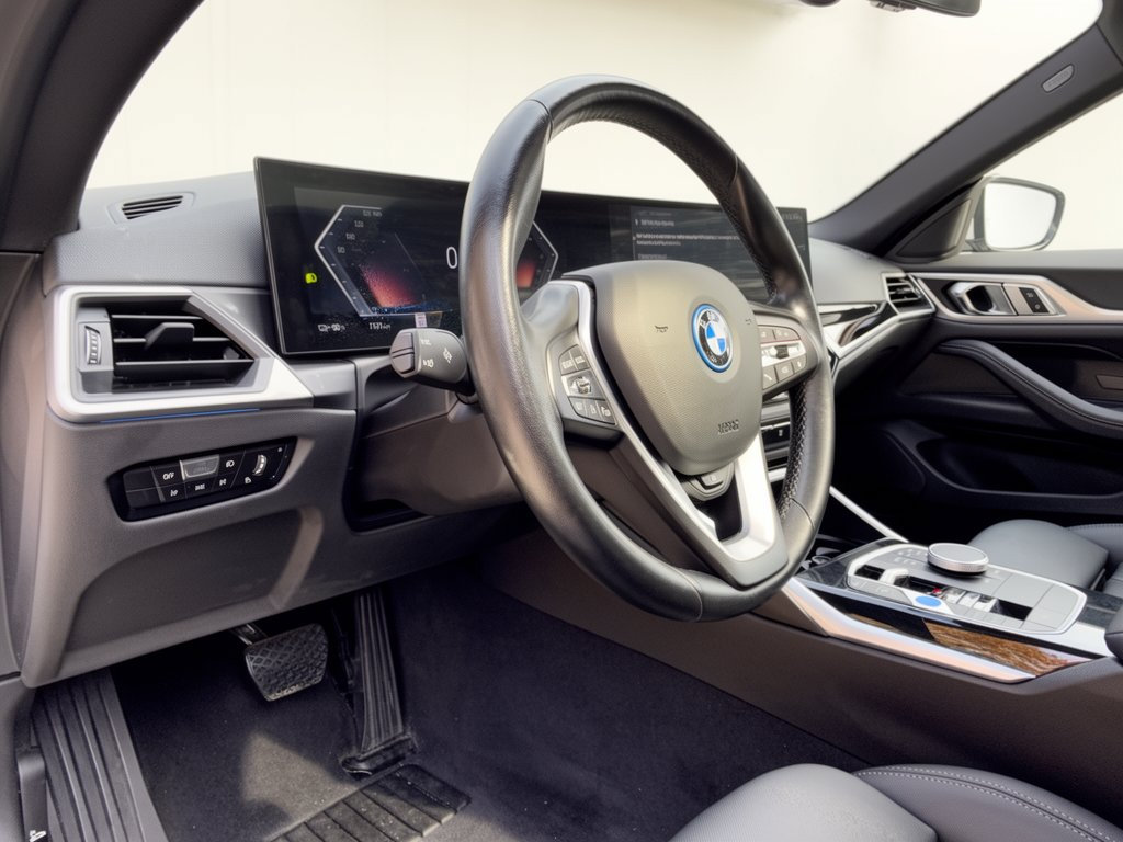 Used 2024 BMW i4 eDrive35 w/ Premium Package RWD image 4