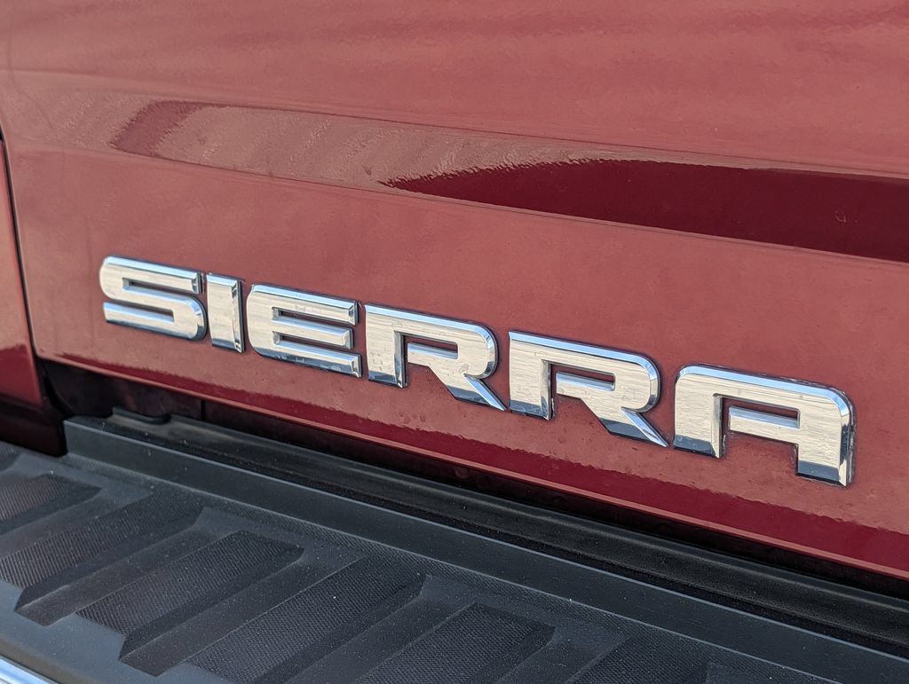 Used 2016 GMC Sierra 1500 SLT w/ SLT Premium Package AWD/4WD image 11
