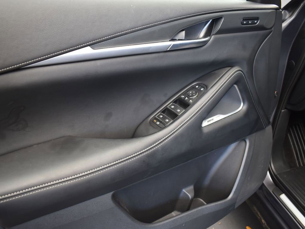 Certified 2025 INFINITI QX60 Luxe image 11