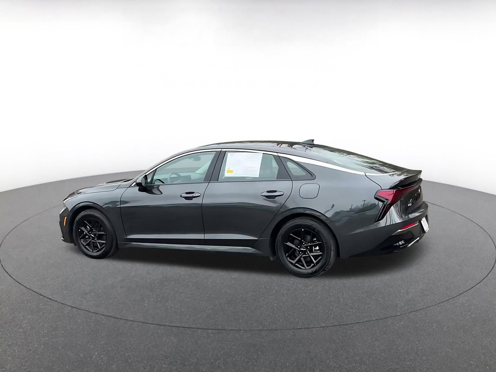 Used 2025 Kia K5 LXS image 10