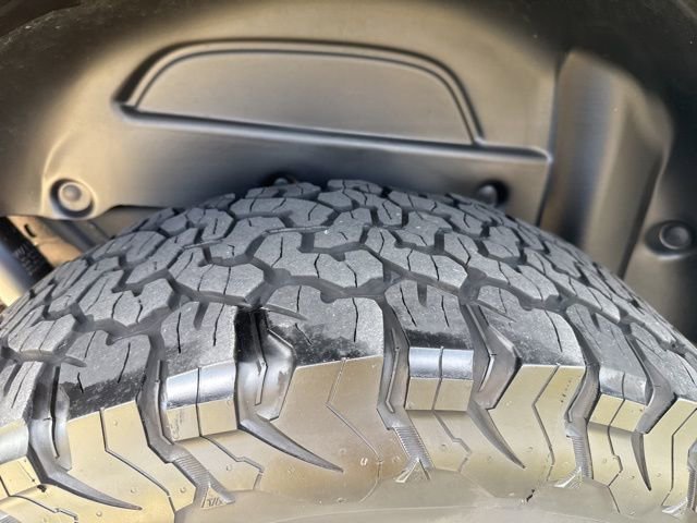 Used 2021 Jeep Wrangler Unlimited Rubicon image 10