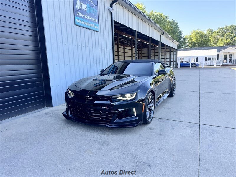 Used 2023 Chevrolet Camaro ZL1 RWD image 5