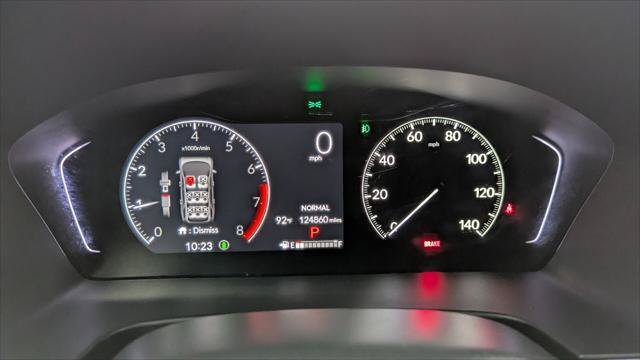 Used 2025 Honda Pilot Sport image 29