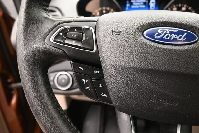 Used 2017 Ford Escape Titanium FWD image 6