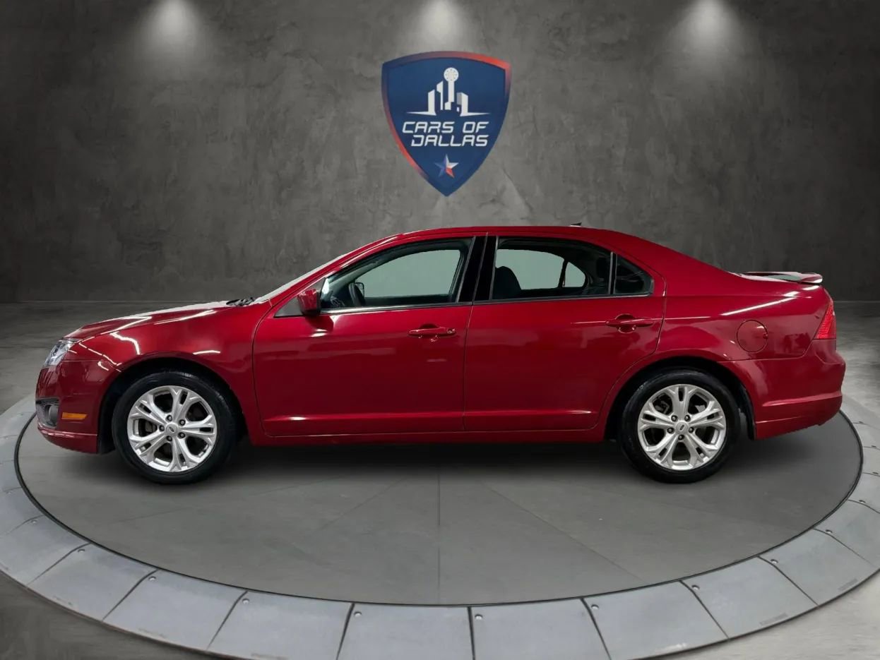 Used 2012 Ford Fusion SE FWD image 2