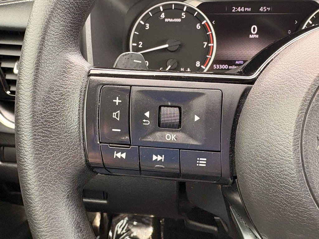 Used 2022 Nissan Rogue SV image 18