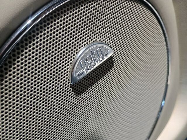 Used 2015 Bentley Flying Spur V8 AWD/4WD image 34