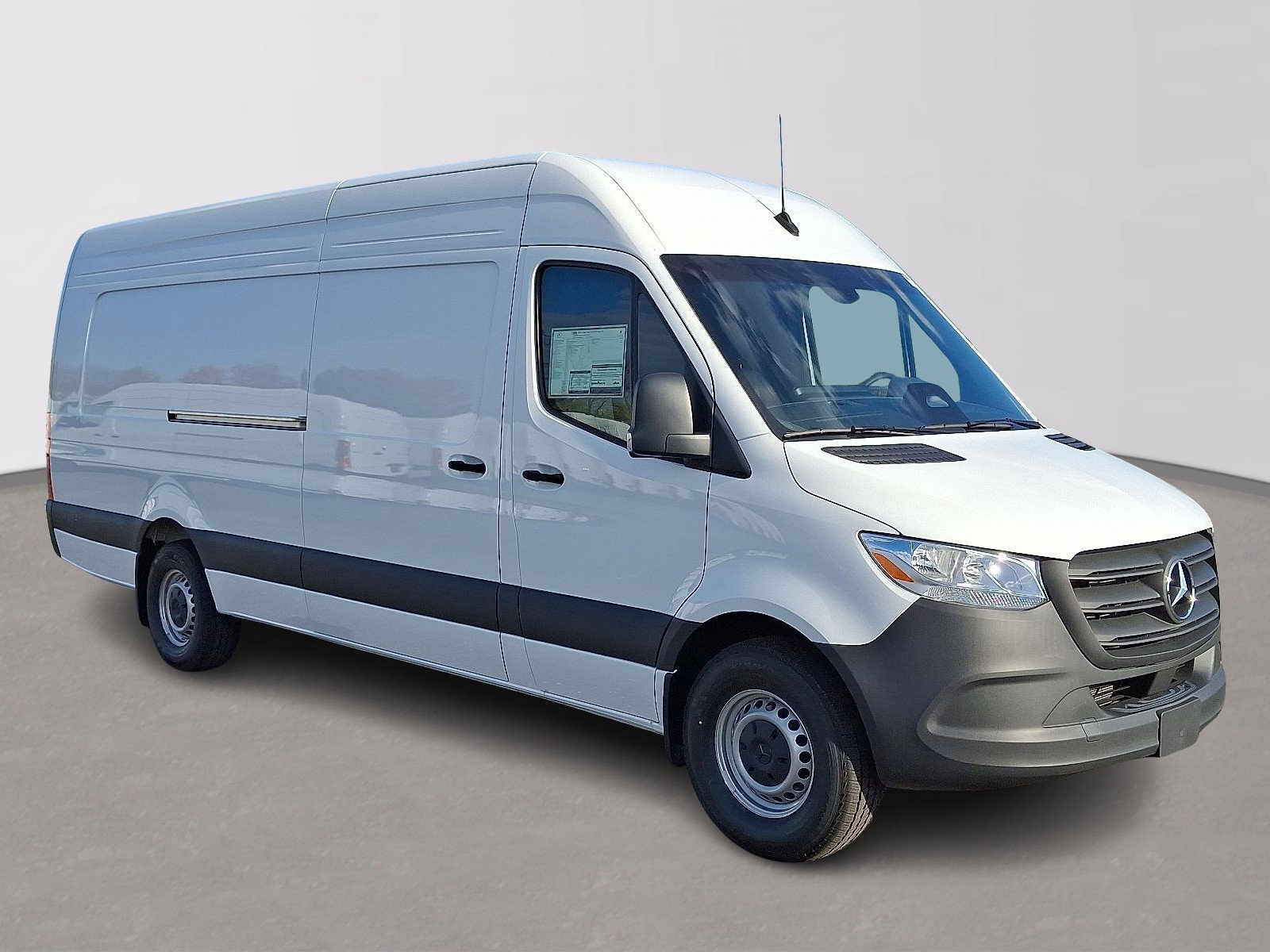 New 2026 Mercedes-Benz Sprinter 2500 image 3