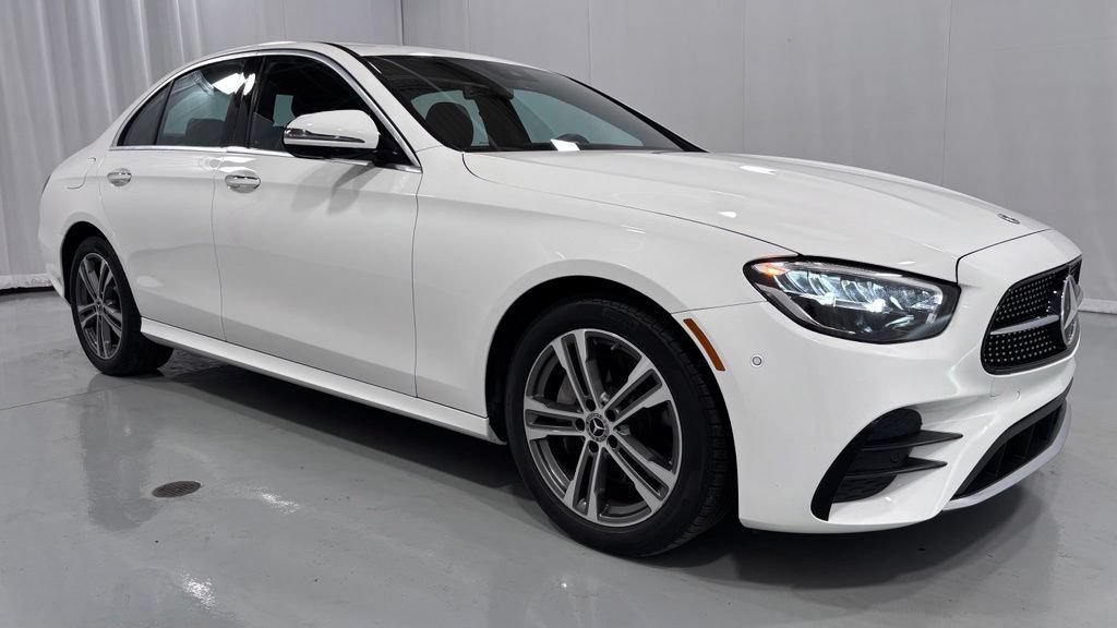 Certified 2023 Mercedes-Benz E 350 4MATIC Sedan image 4