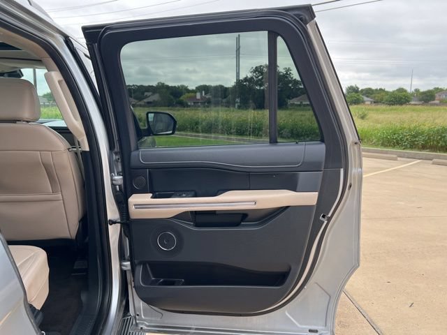 Used 2023 Ford Expedition Max Limited RWD image 23