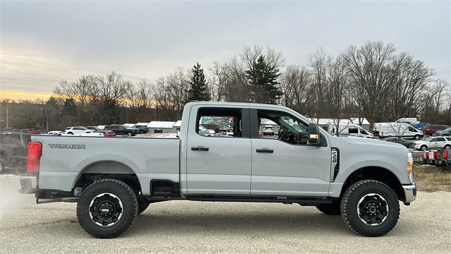 New 2026 Ford F350 XLT w/ Tremor Off-Road Package image 26