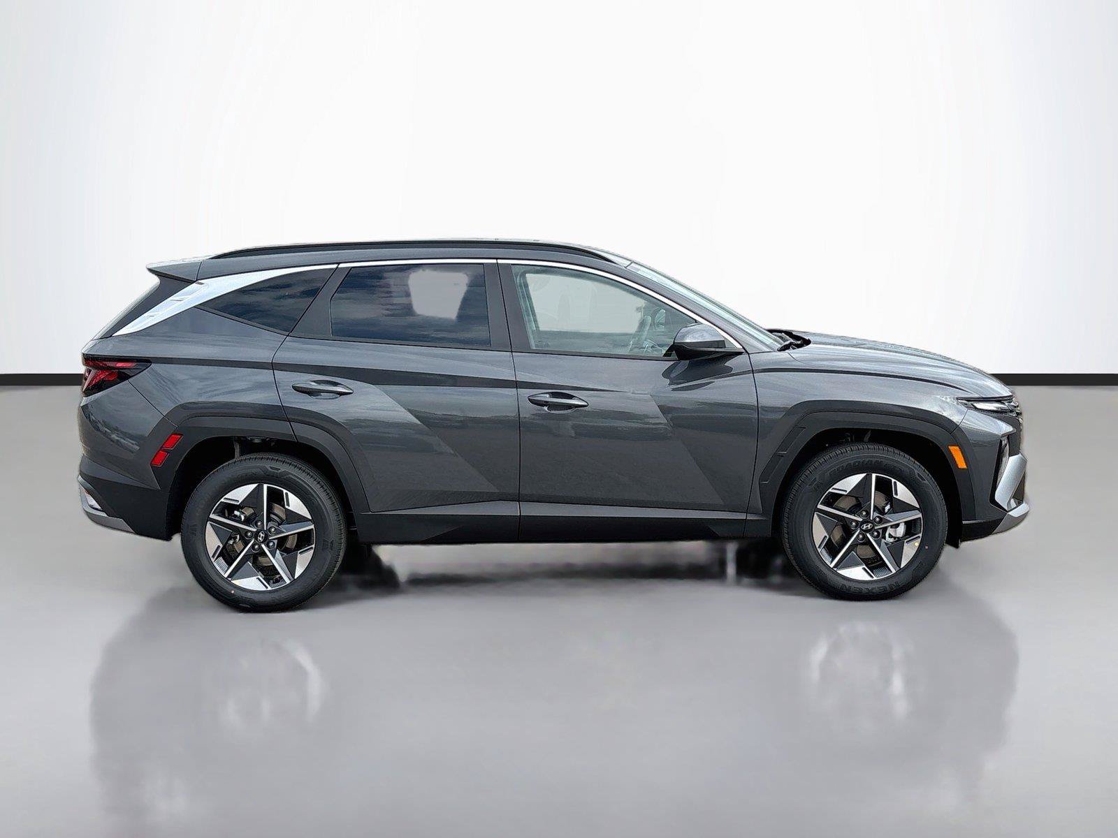 New 2026 Hyundai Tucson SEL AWD/4WD image 17