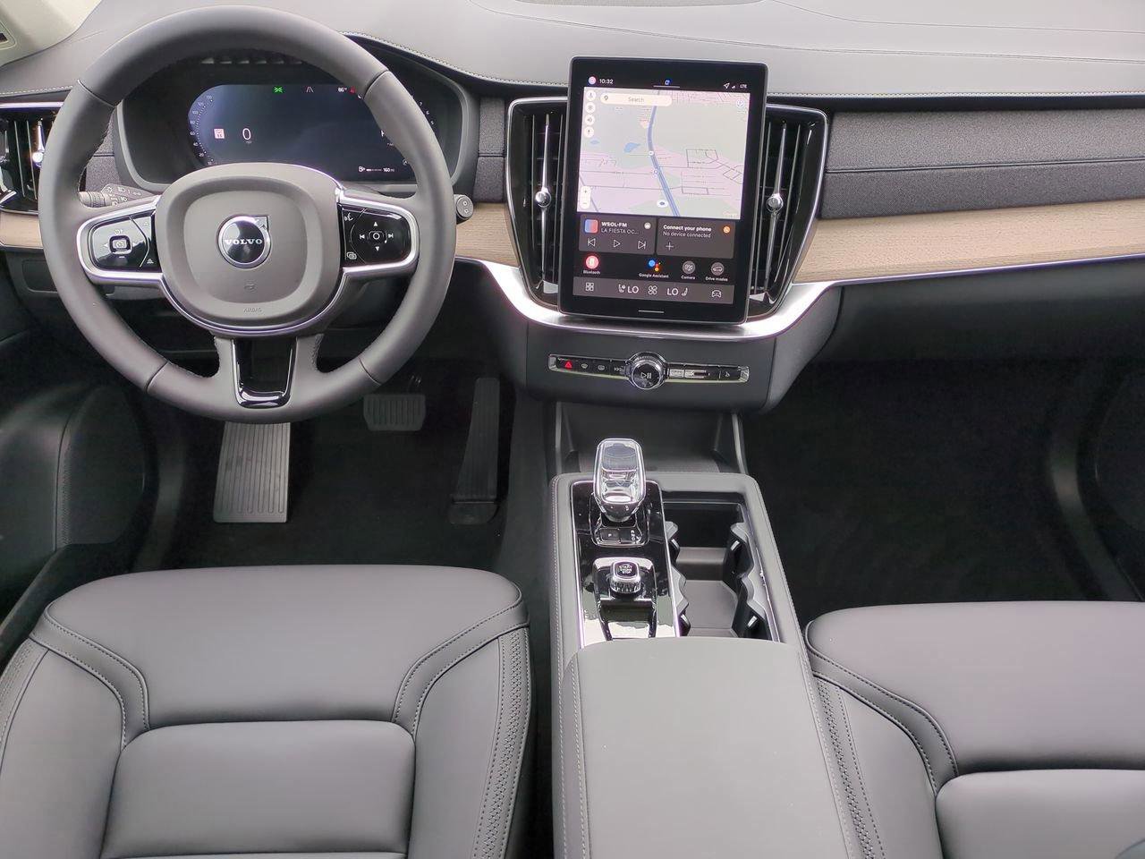 New 2026 Volvo XC90 B5 Plus image 13