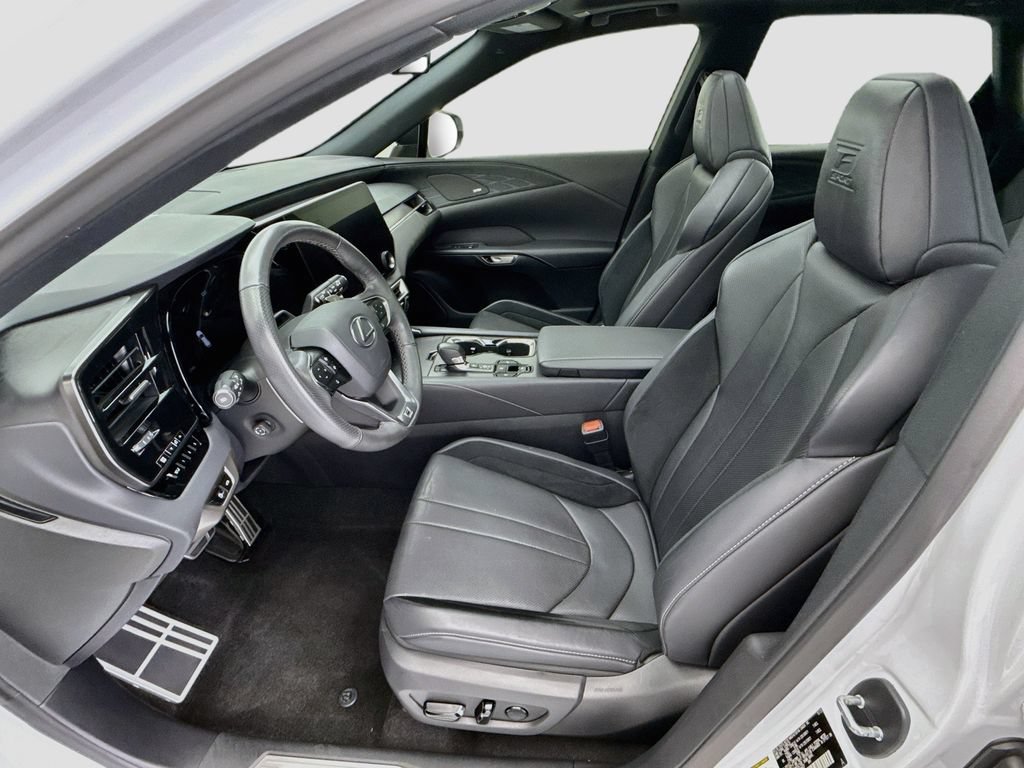 Used 2024 Lexus RX 500h F Sport w/ Convenience Package AWD/4WD image 17