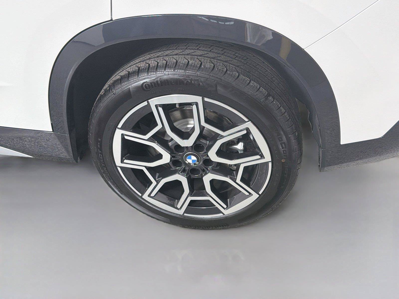 New 2026 BMW X1 xDrive28i w/ Convenience Package AWD/4WD image 31