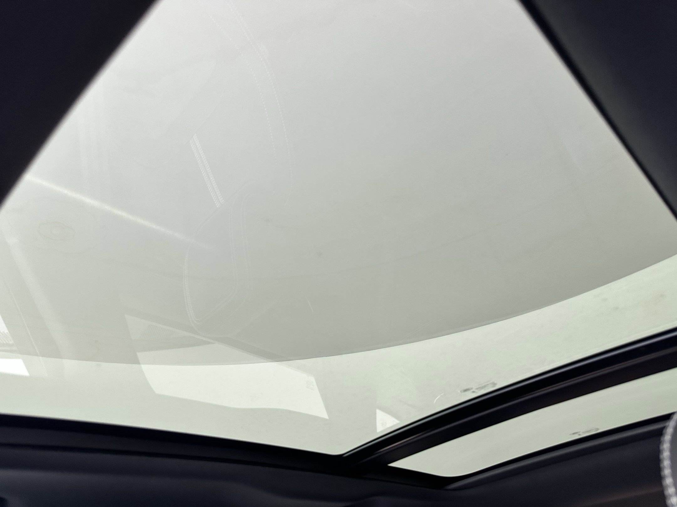 Used 2026 Jaguar F-PACE R-Dynamic S image 12