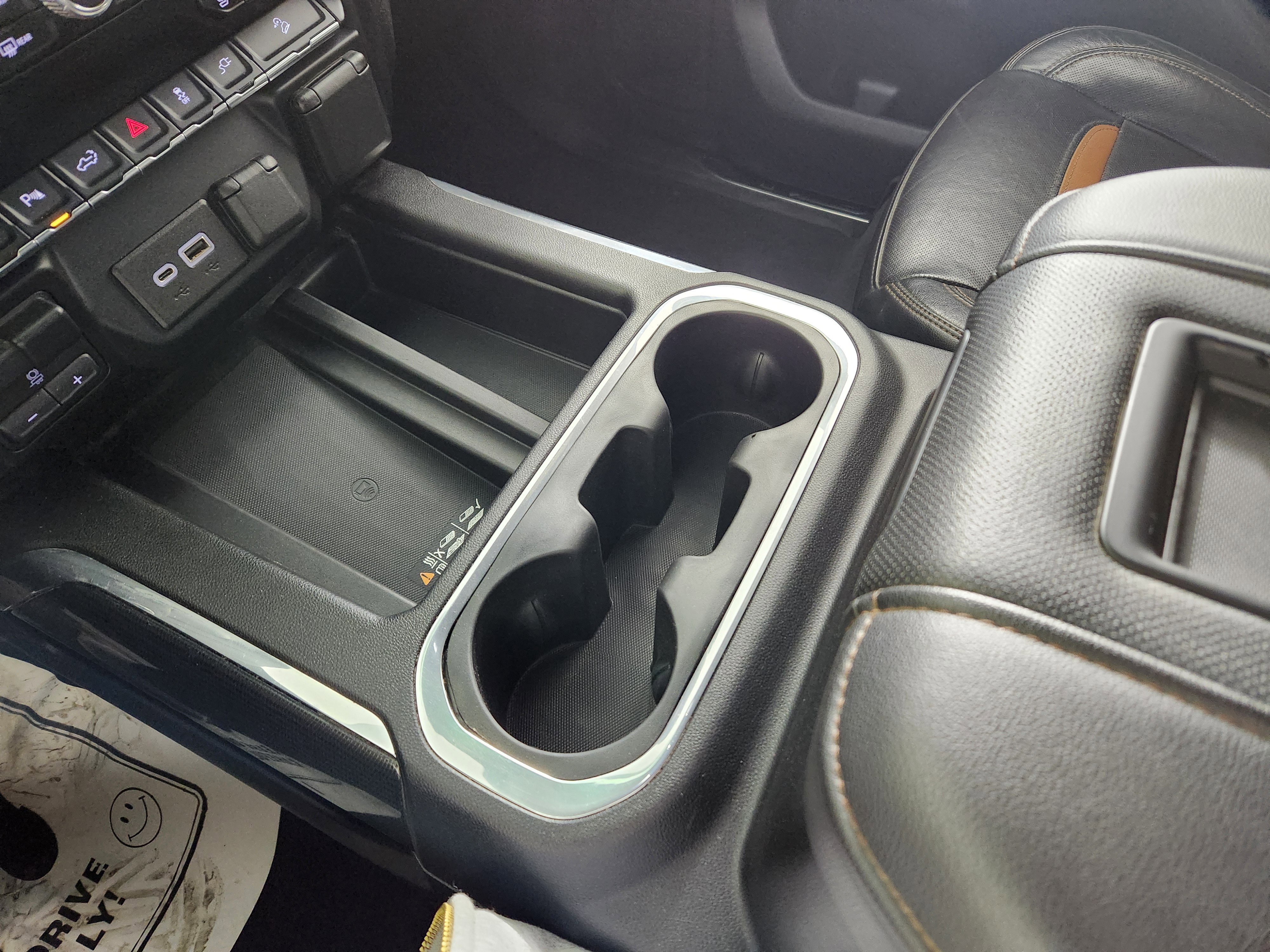 Used 2020 GMC Sierra 2500 AT4 w/ AT4 Premium Package image 25