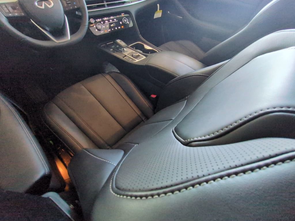 Used 2026 INFINITI QX60 Luxe w/ Cargo Package image 23