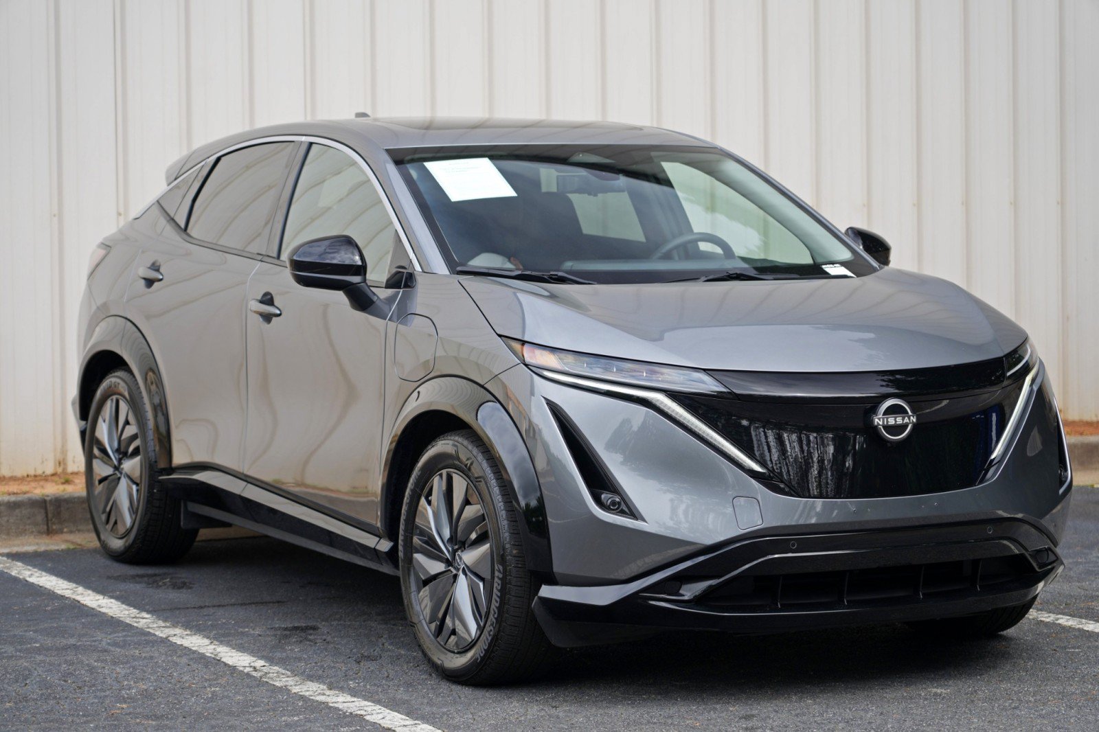 Used 2025 Nissan Ariya FWD image 50