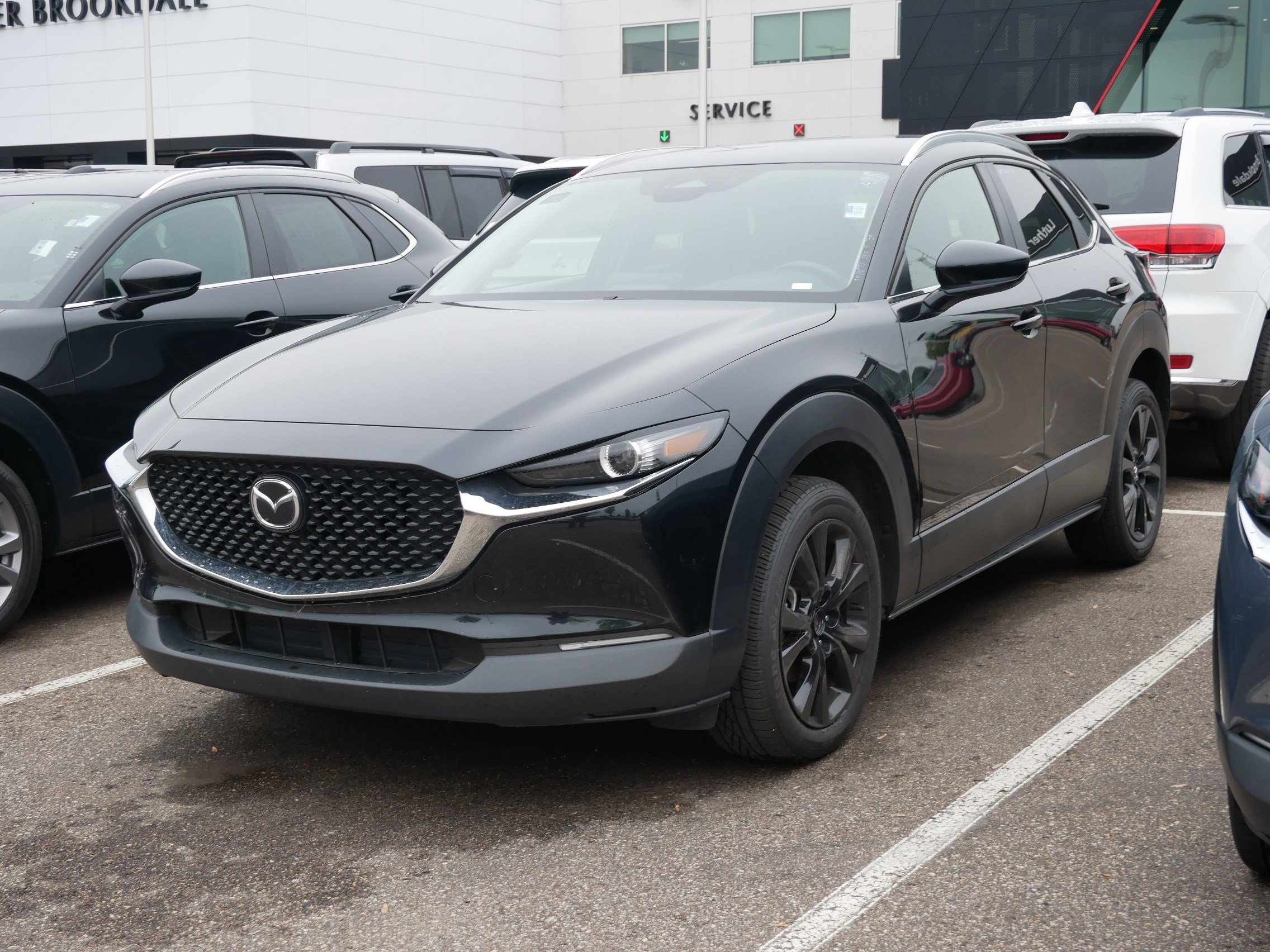 Used 2024 MAZDA CX-30 AWD 2.5 S w/ Select Sport Pkg image 3