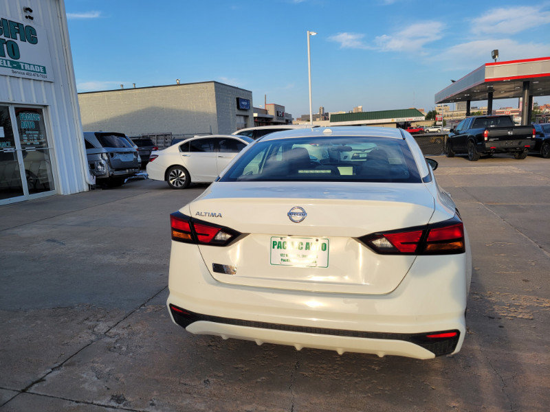 Used 2020 Nissan Altima 2.5 S FWD image 6