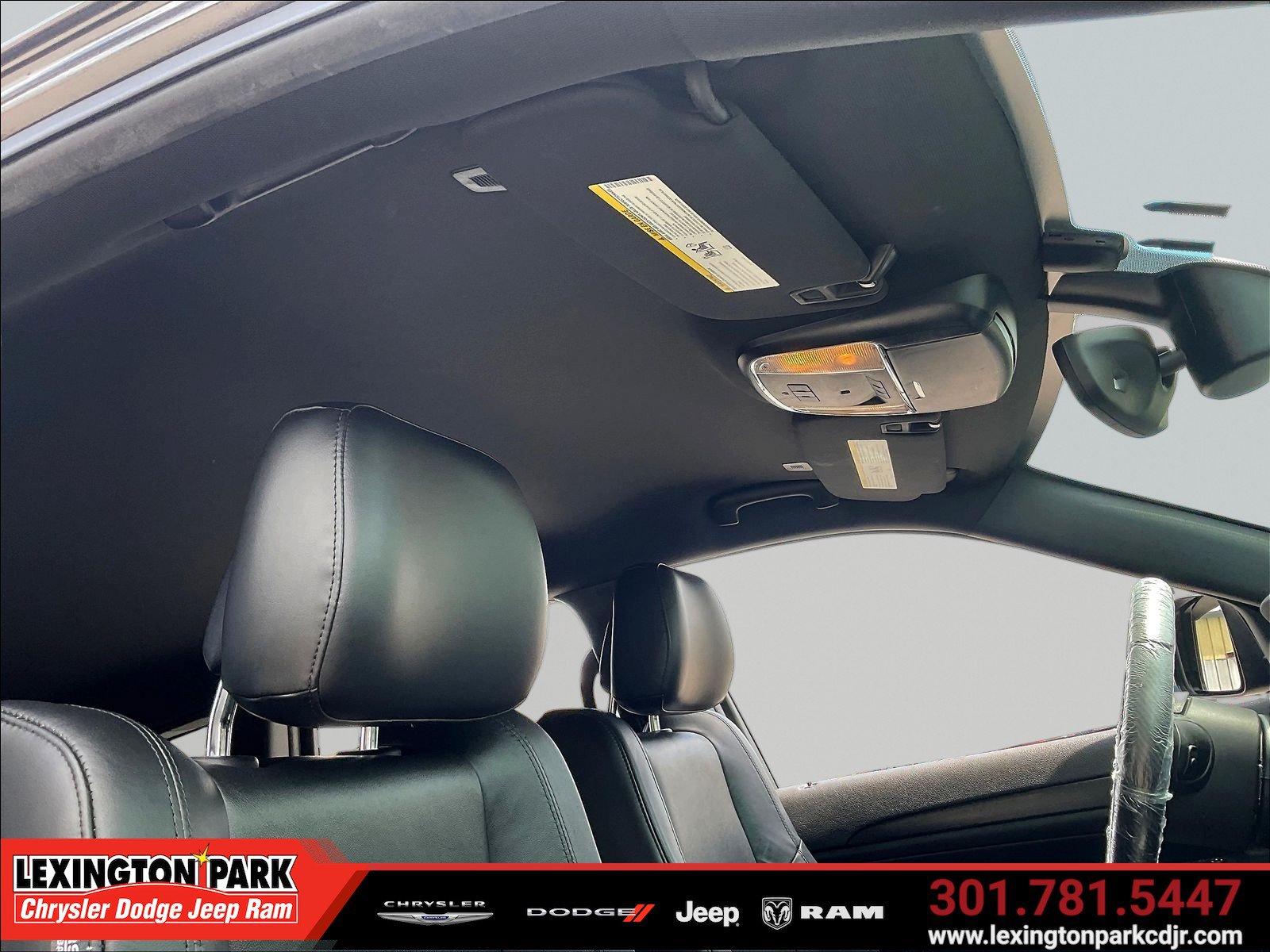 Used 2018 Jeep Grand Cherokee Altitude AWD/4WD image 26