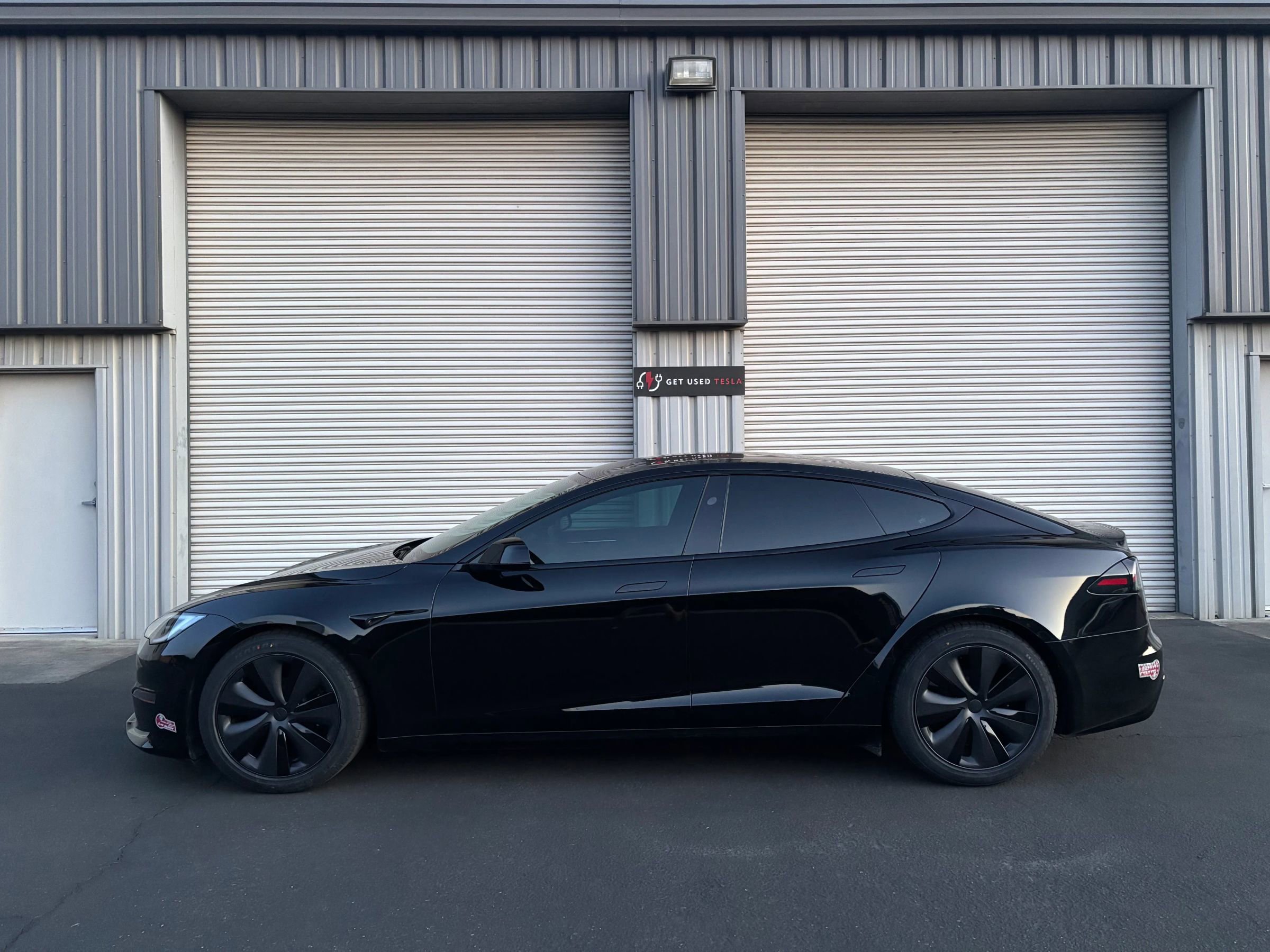 Used 2024 Tesla Model S AWD/4WD image 4