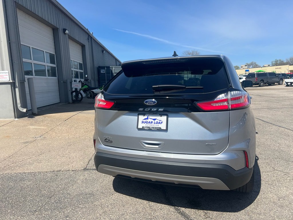 Used 2024 Ford Edge SEL AWD/4WD image 5
