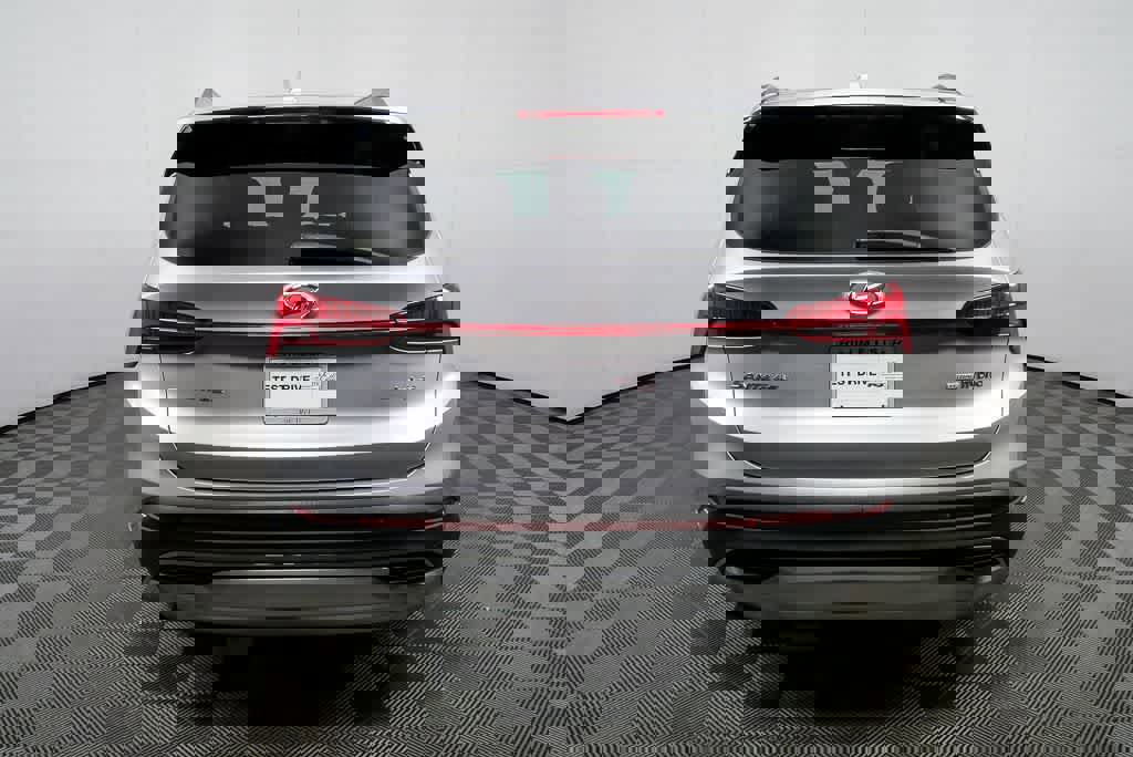 Certified 2023 Hyundai Santa Fe SEL Premium image 29