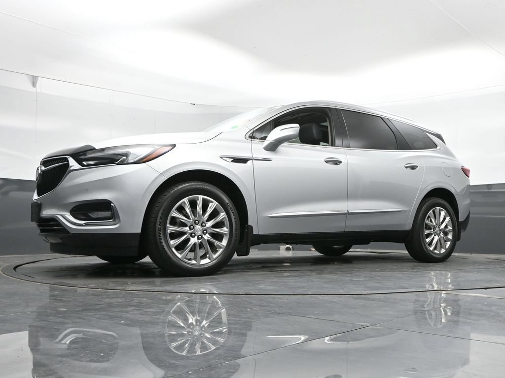 Used 2021 Buick Enclave Premium w/ Sun and Sites Package AWD/4WD image 43