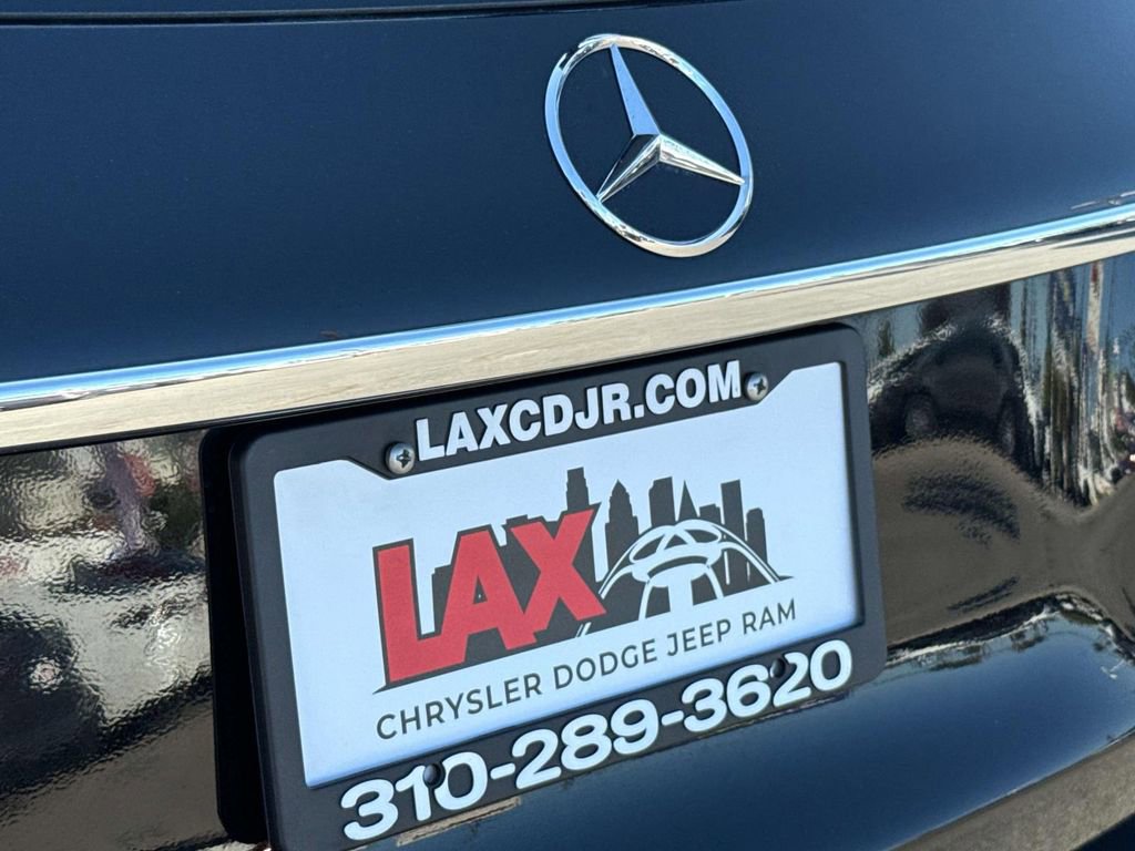 Used 2022 Mercedes-Benz GLC 300 4MATIC image 5