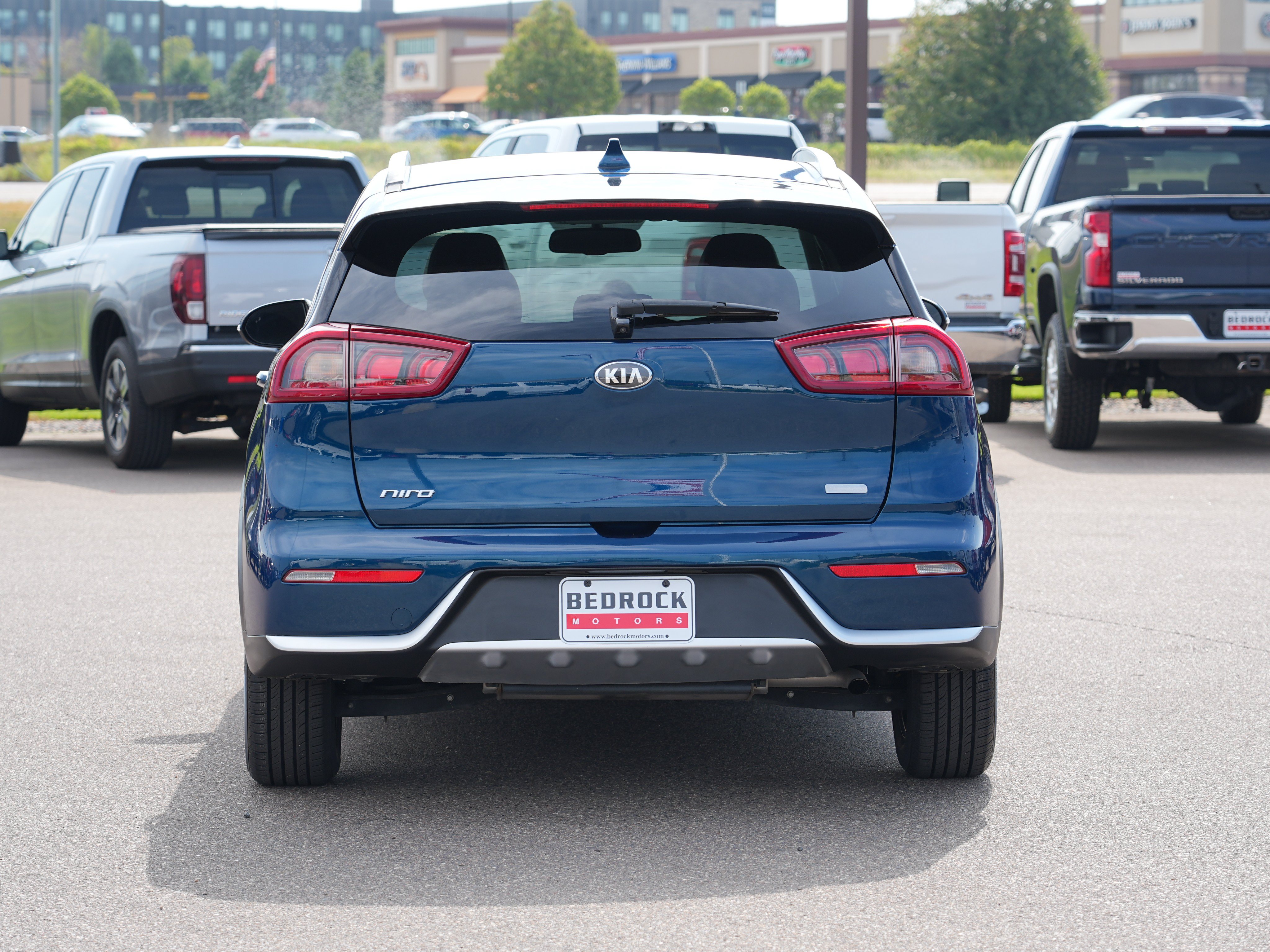 Used 2019 Kia Niro EX FWD image 4