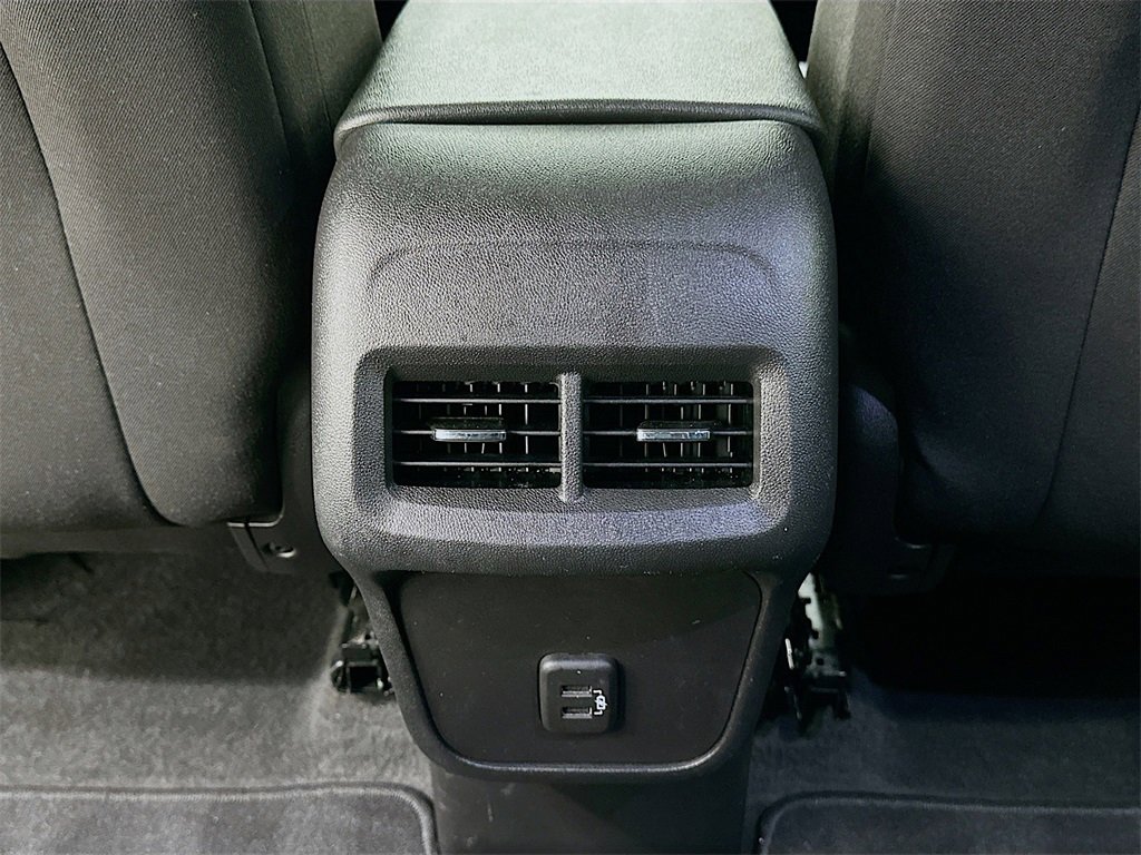 Used 2022 Chevrolet Equinox LT image 25