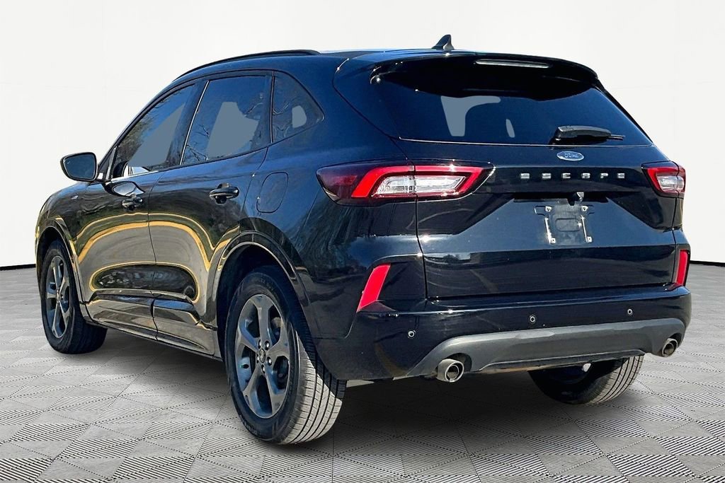 Certified 2023 Ford Escape ST-Line w/ Tech Pack #1 FWD image 12