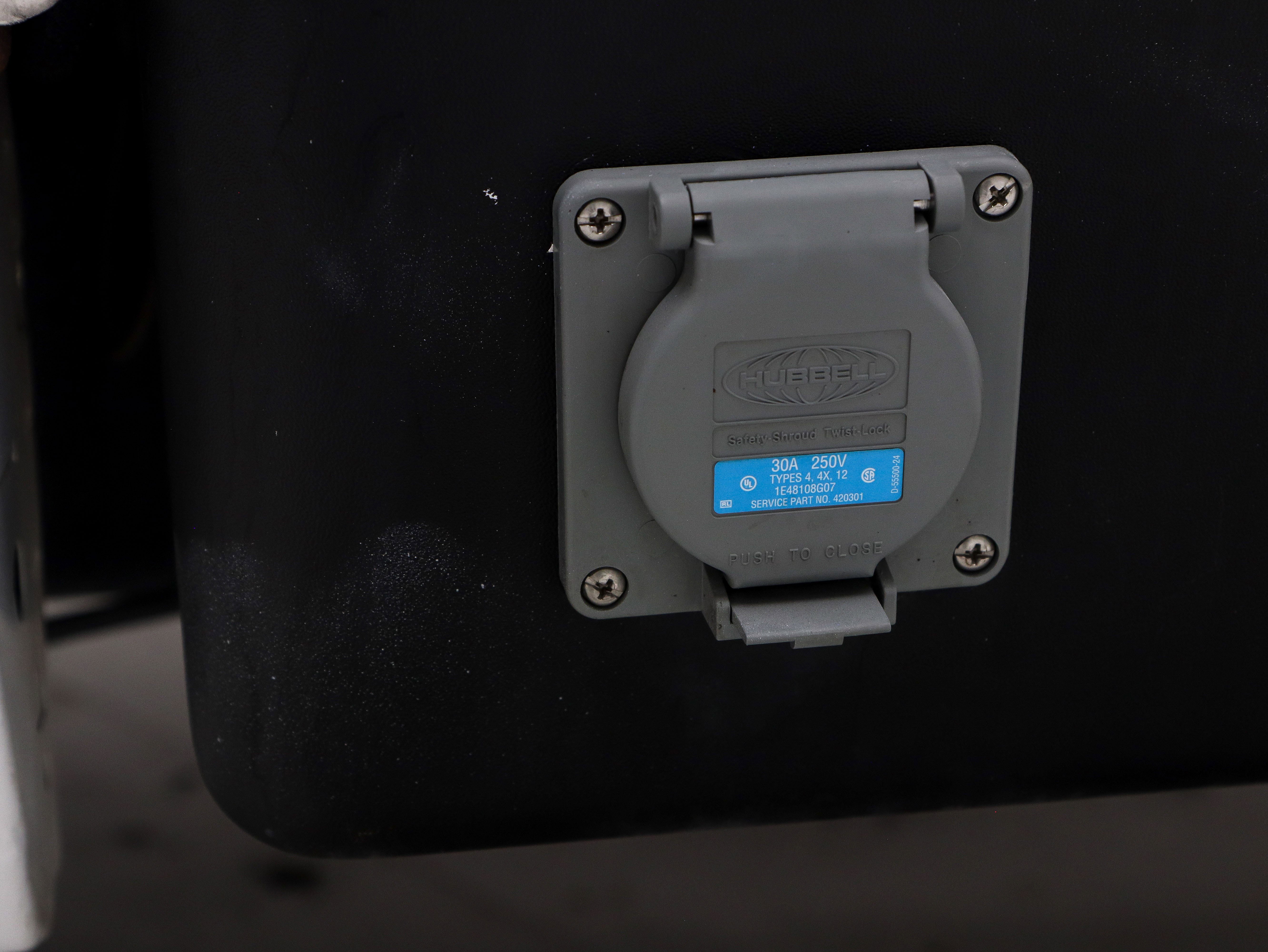Used 2023 Ford E-350 and Econoline 350 Super Duty w/ Power Windows & Locks Group RWD image 30