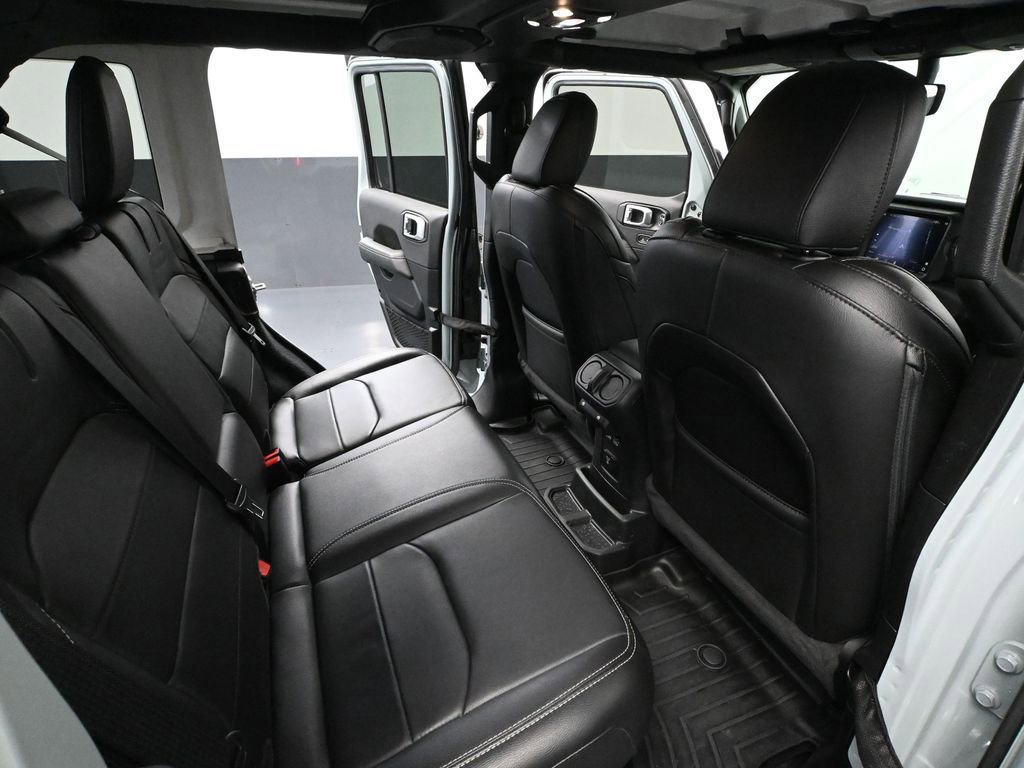 Used 2023 Jeep Wrangler Sahara 4xe w/ Cold Weather Group image 43