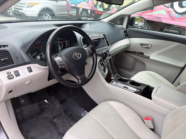 Used 2010 Toyota Venza AWD w/ Convenience Pkg image 9