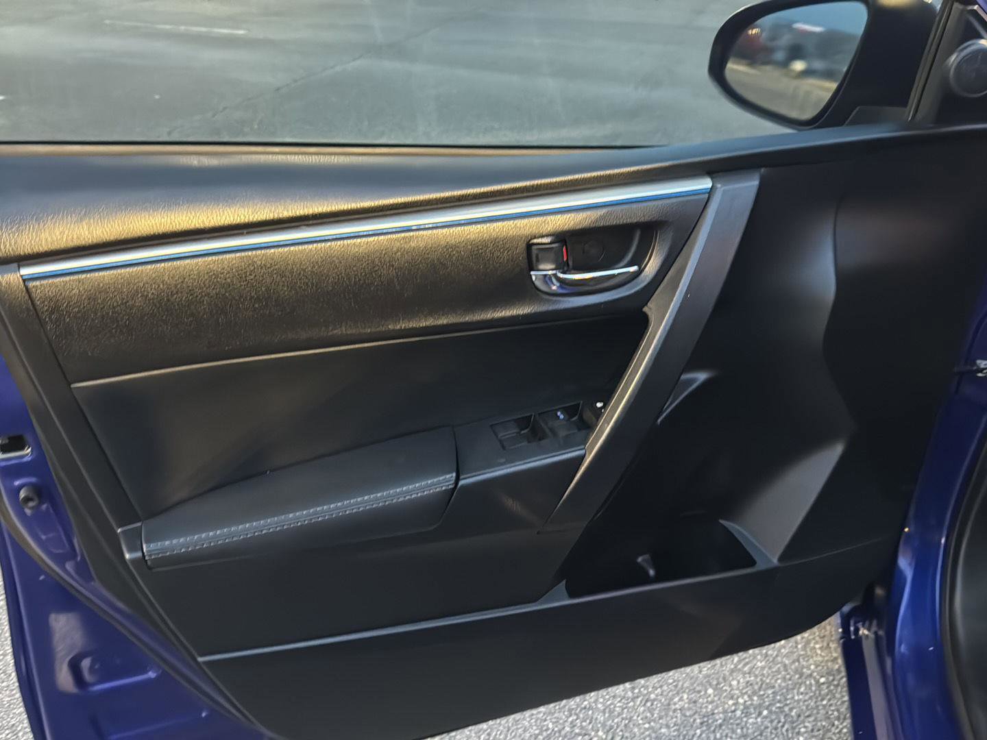 Used 2014 Toyota Corolla S Premium image 14