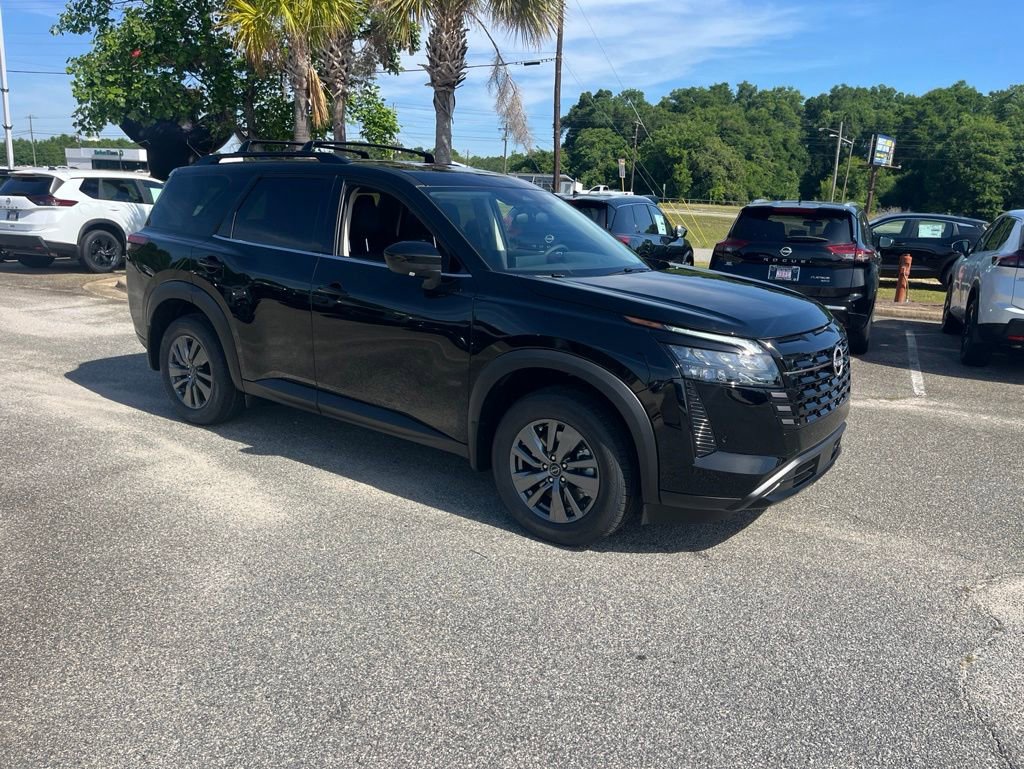 New 2026 Nissan Pathfinder SV w/ Cargo Package