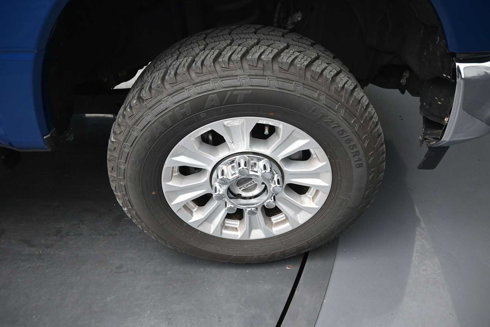 Certified 2022 Ford F250 XL w/ STX Appearance Package AWD/4WD image 10