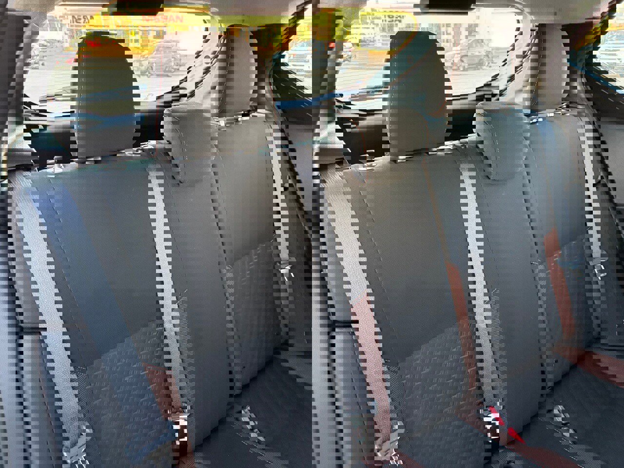 Certified 2023 Nissan Kicks SR w/ Exterior Package image 37