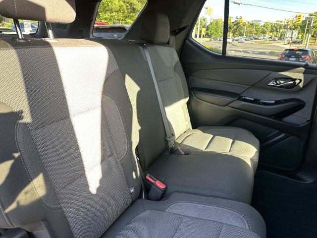 Used 2023 Chevrolet Traverse LT AWD/4WD image 13