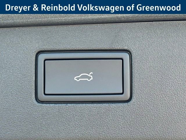 New 2026 Volkswagen Tiguan SE R-Line image 27