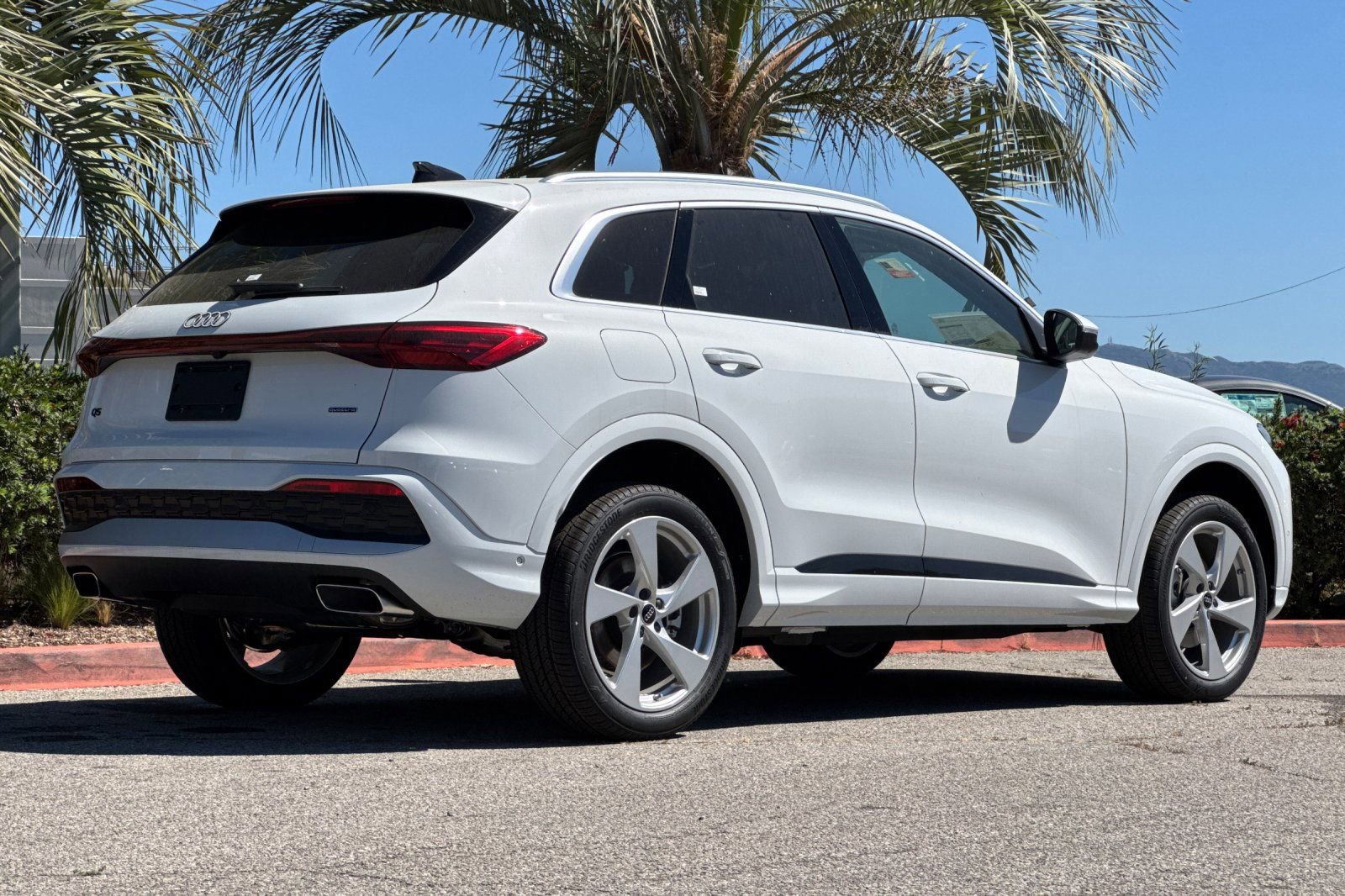 New 2025 Audi Q5 2.0T Premium Plus image 4