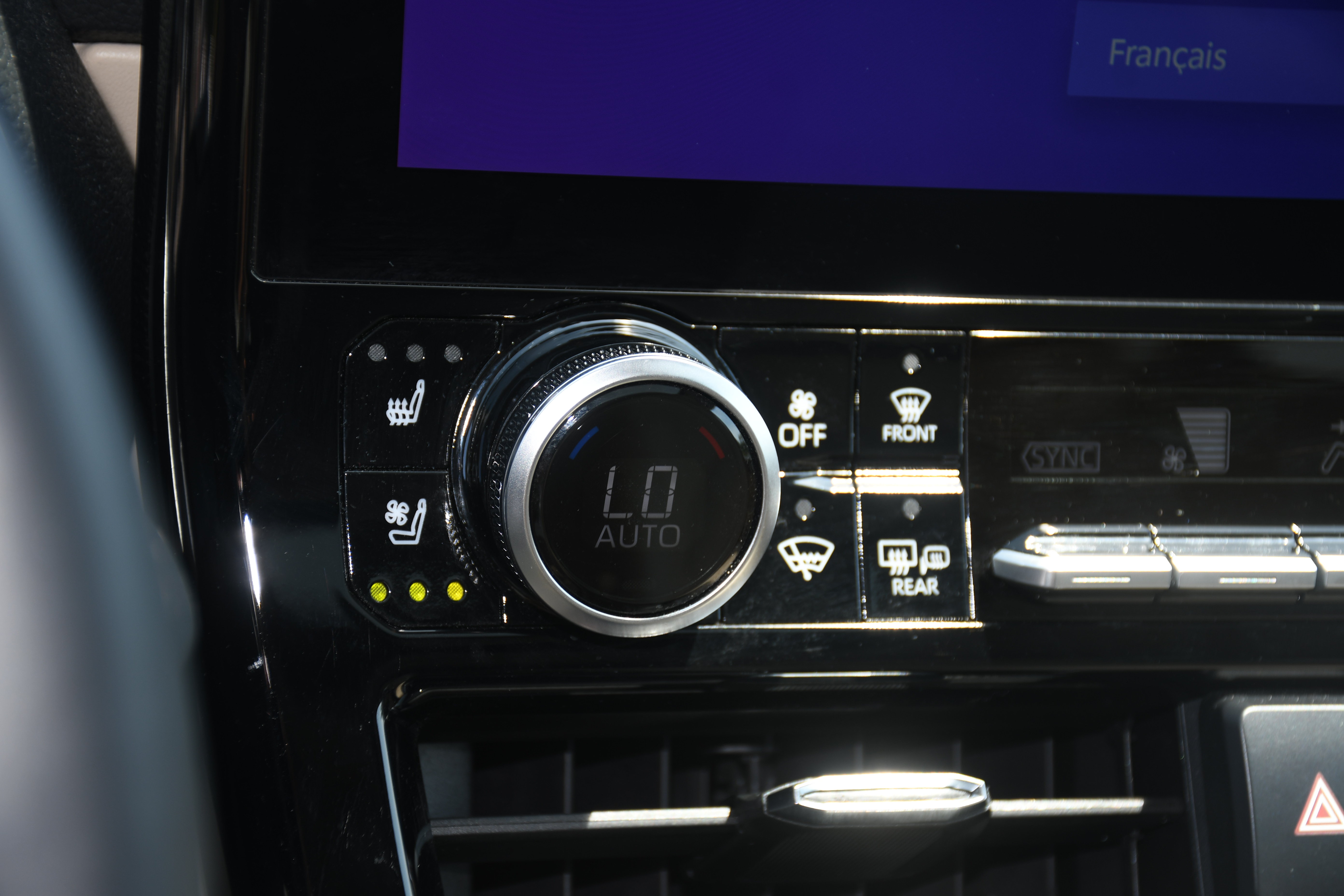 Certified 2025 Toyota Highlander LE AWD/4WD image 16