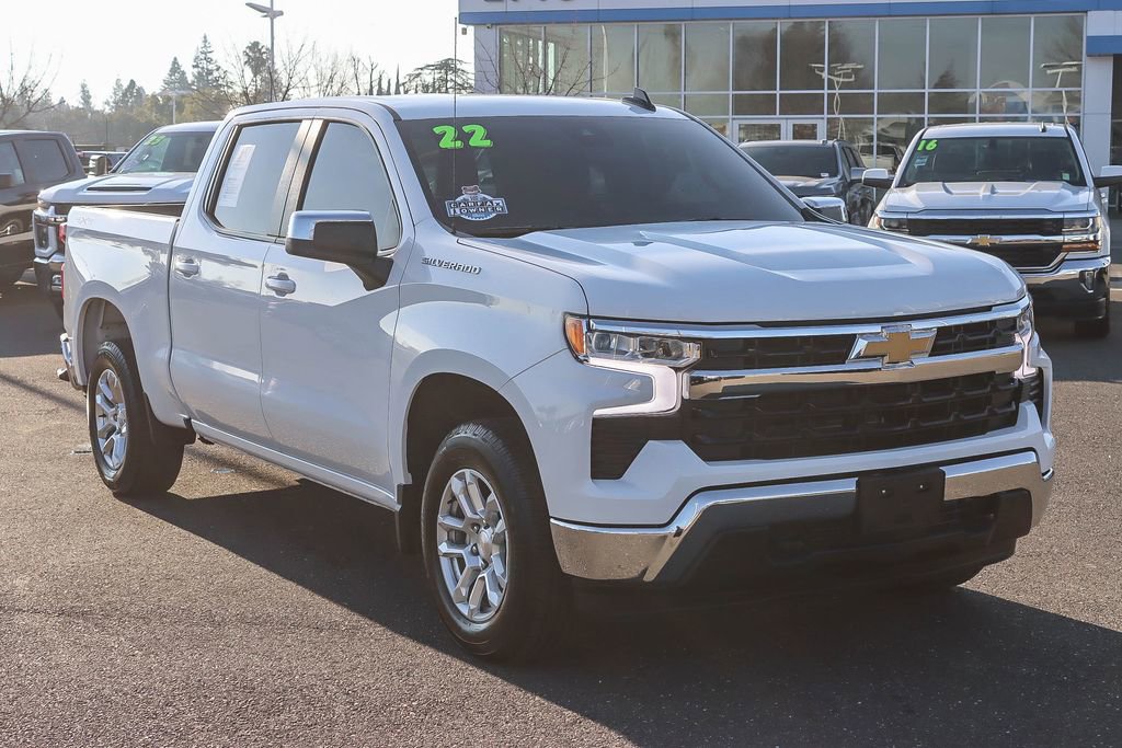 Used 2022 Chevrolet Silverado 1500 LT image 5