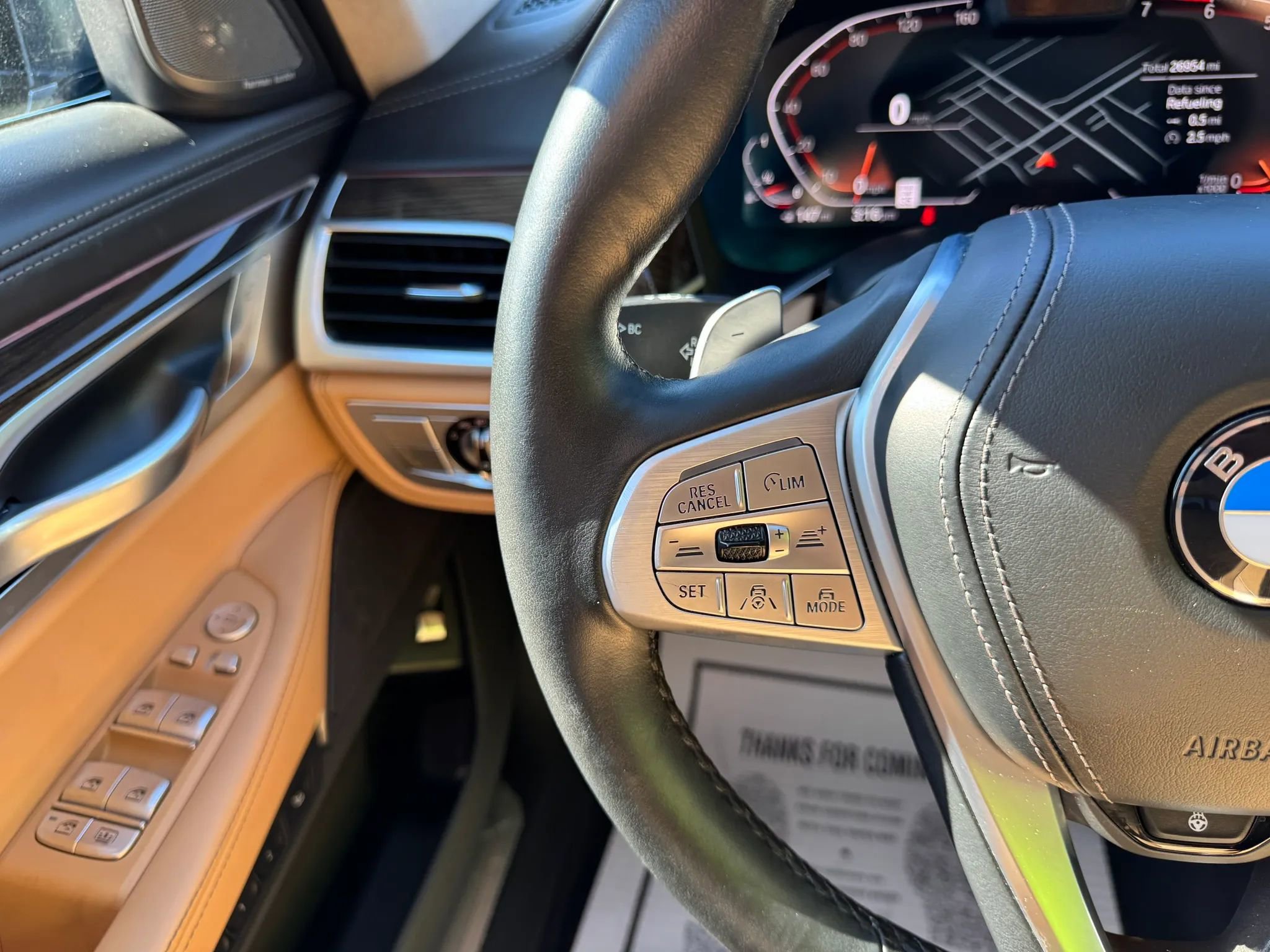 Used 2021 BMW 750i xDrive w/ Executive Package image 30