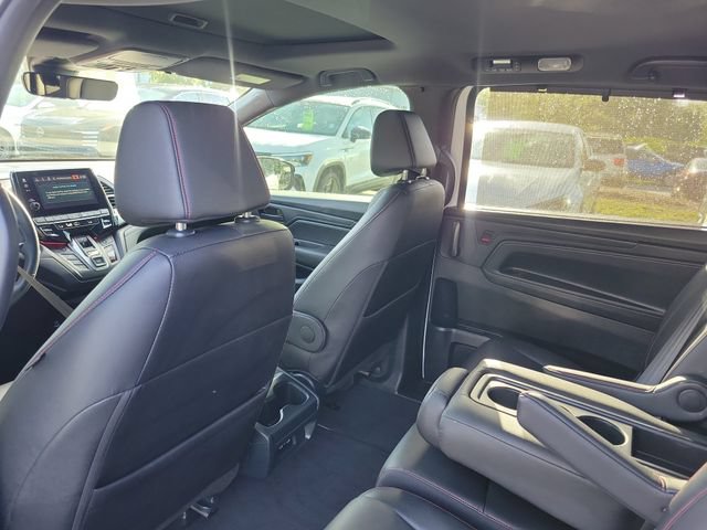 Used 2024 Honda Odyssey Sport image 12